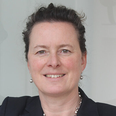 Prof. Sandra Krommes